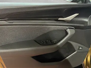 SKODA Kodiaq 1.5 TSI mHEV Selection DSG Matrix Navi AC