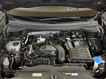 SKODA Kodiaq 1.5 TSI mHEV Selection DSG Matrix Navi AC