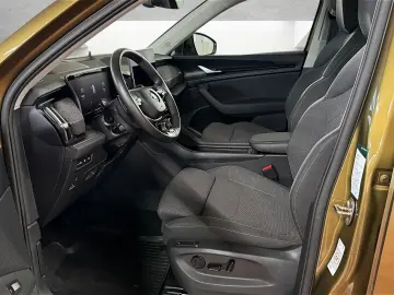 SKODA Kodiaq 1.5 TSI mHEV Selection DSG Matrix Navi AC
