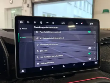 SKODA Kodiaq 1.5 TSI mHEV Selection DSG Matrix Navi AC