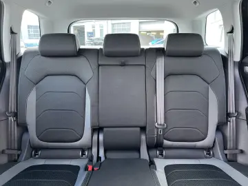 SKODA Kodiaq 2.0 TDI DSG Tour 219€ m.20% Anz. Navi ACC