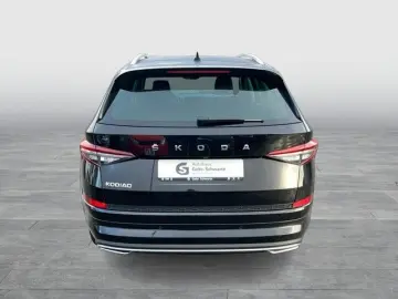 SKODA Kodiaq 2.0 TDI DSG L&K AHK LED LEDER NAVI PANO