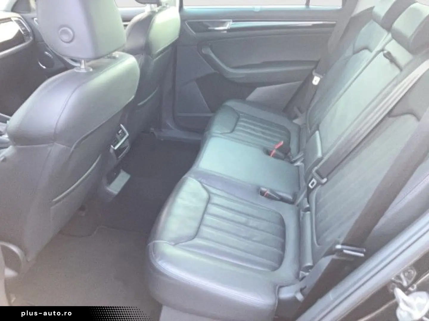 SKODA Kodiaq 2.0 TDI DSG L&K AHK LED LEDER NAVI PANO