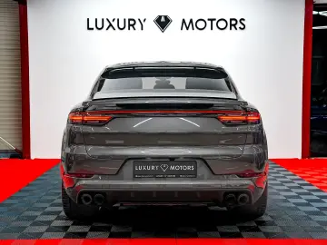 Porsche Cayenne-Coupe