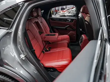 Porsche Cayenne-Coupe