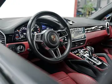 Porsche Cayenne-Coupe