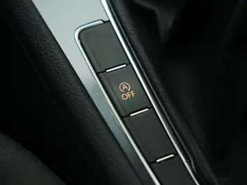 Volkswagen Golf Gen-Vii-2012-2020