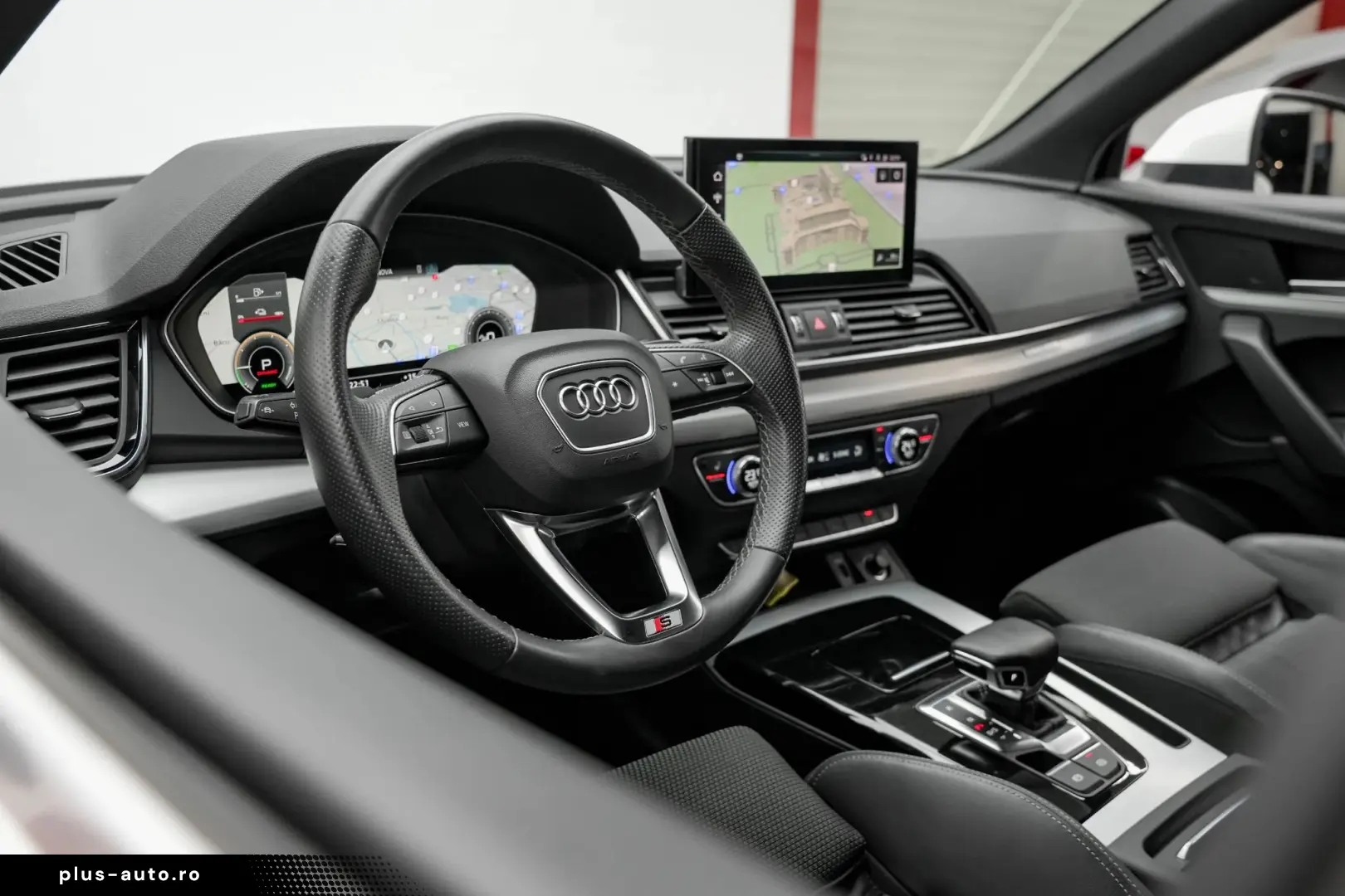 Audi Q5 Gen-Fy-2016