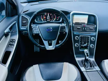 VOLVO XC60 D5 POLESTAR   2.0 DIESEL 200CP   FAB 09.2015