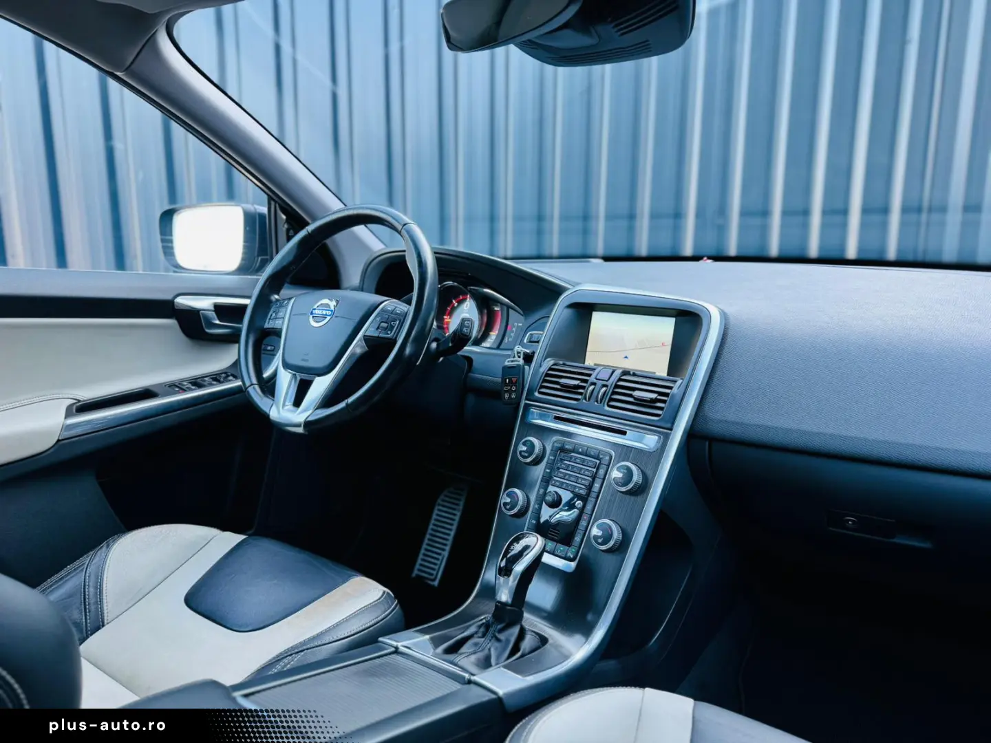 VOLVO XC60 D5 POLESTAR   2.0 DIESEL 200CP   FAB 09.2015