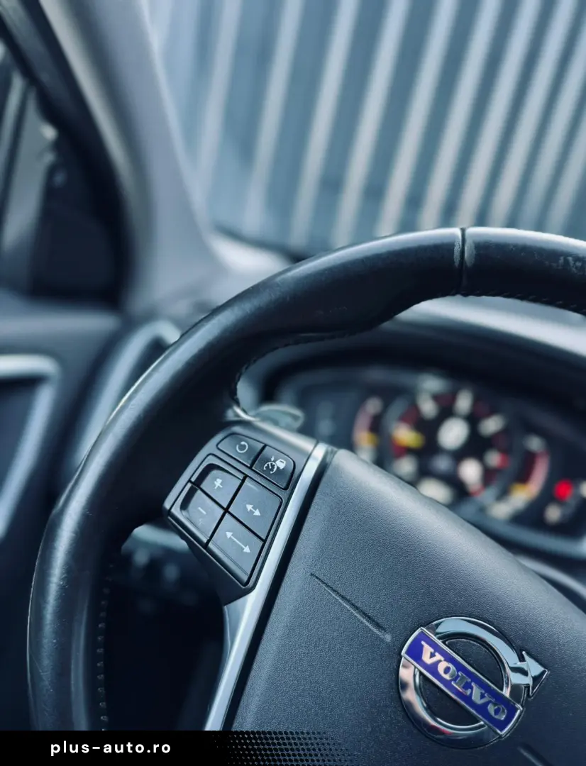 VOLVO XC60 D5 POLESTAR   2.0 DIESEL 200CP   FAB 09.2015