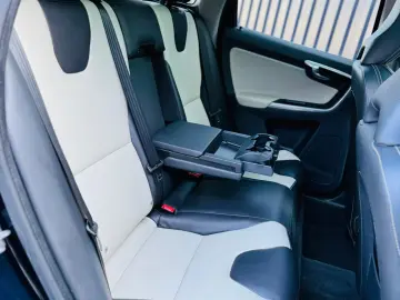 VOLVO XC60 D5 POLESTAR   2.0 DIESEL 200CP   FAB 09.2015