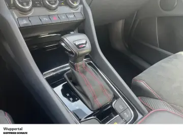 SKODA Kodiaq RS 2.0 TSI 4M DSG NAVI AHK DCC ACC LED SH