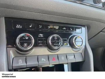SKODA Kodiaq RS 2.0 TSI 4M DSG NAVI AHK DCC ACC LED SH