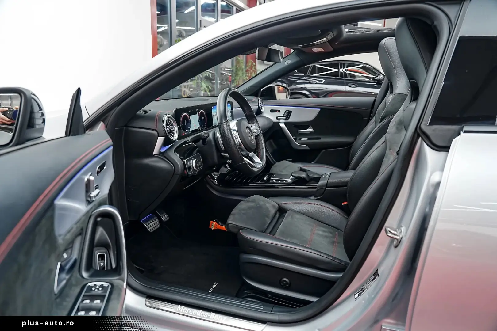 Mercedes-Benz Cla-180