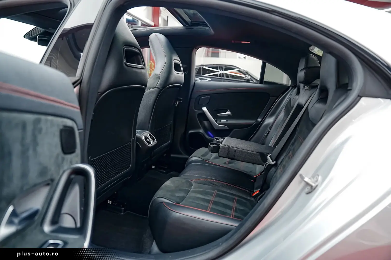 Mercedes-Benz Cla-180