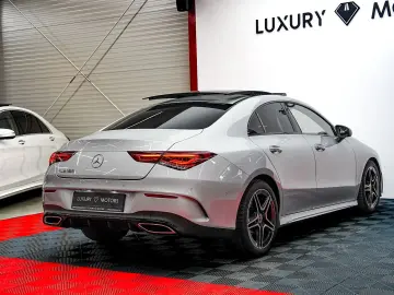 Mercedes-Benz Cla-180