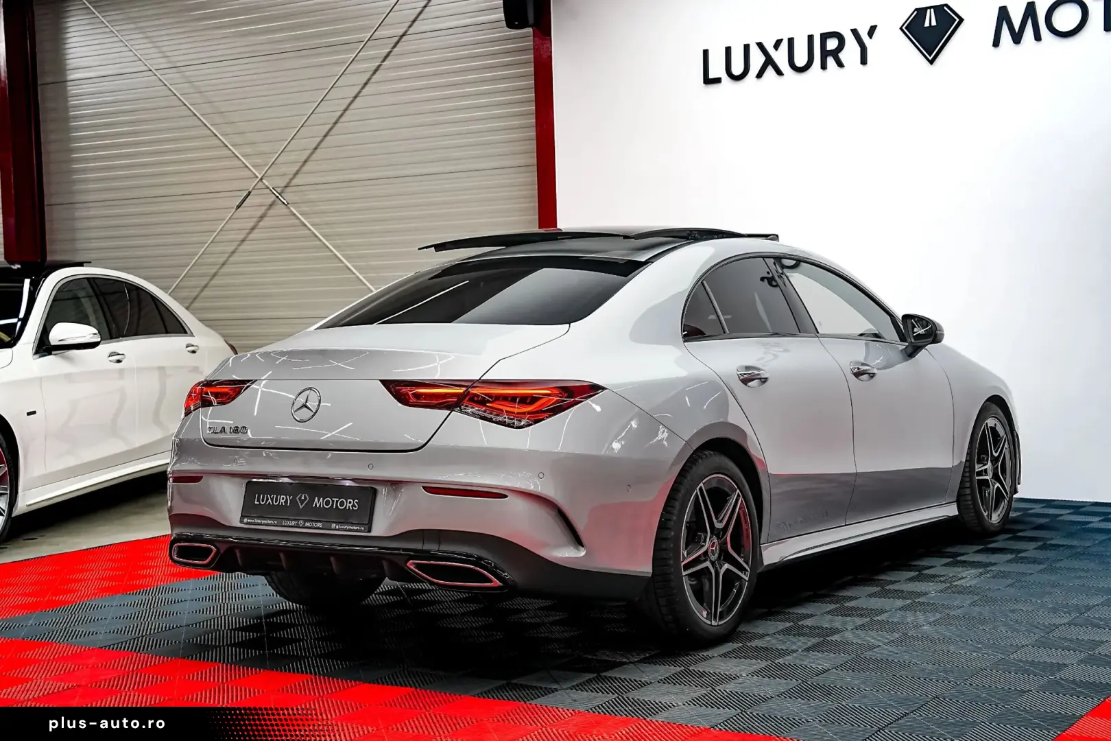 Mercedes-Benz Cla-180