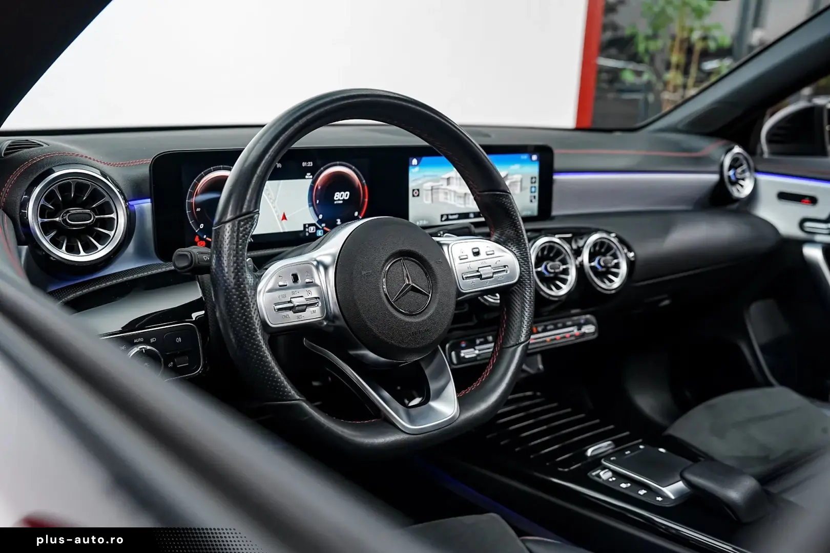 Mercedes-Benz Cla-180