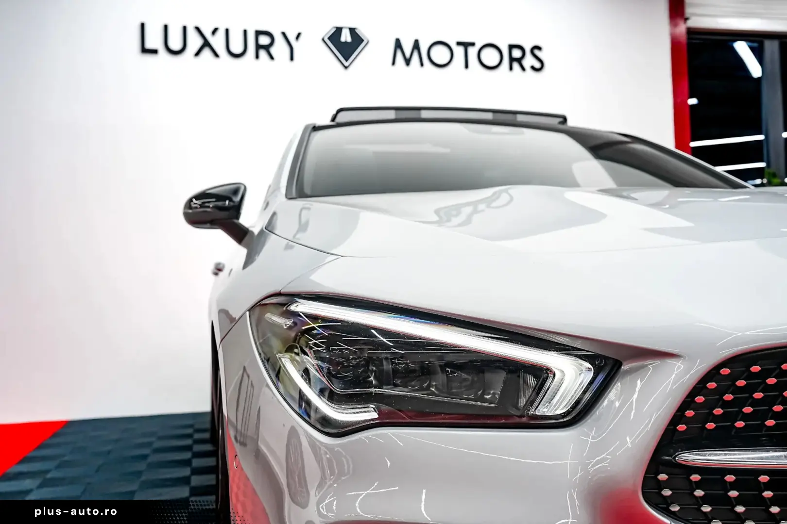 Mercedes-Benz Cla-180