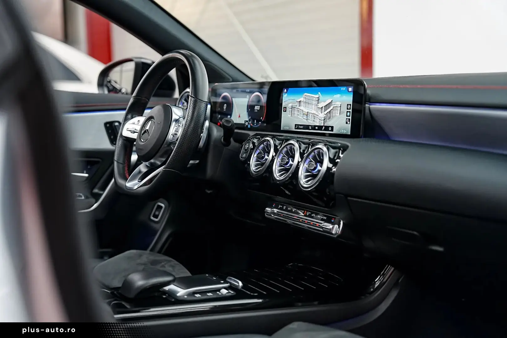 Mercedes-Benz Cla-180