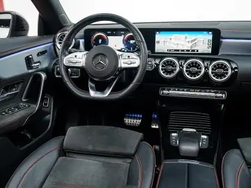 Mercedes-Benz Cla-180