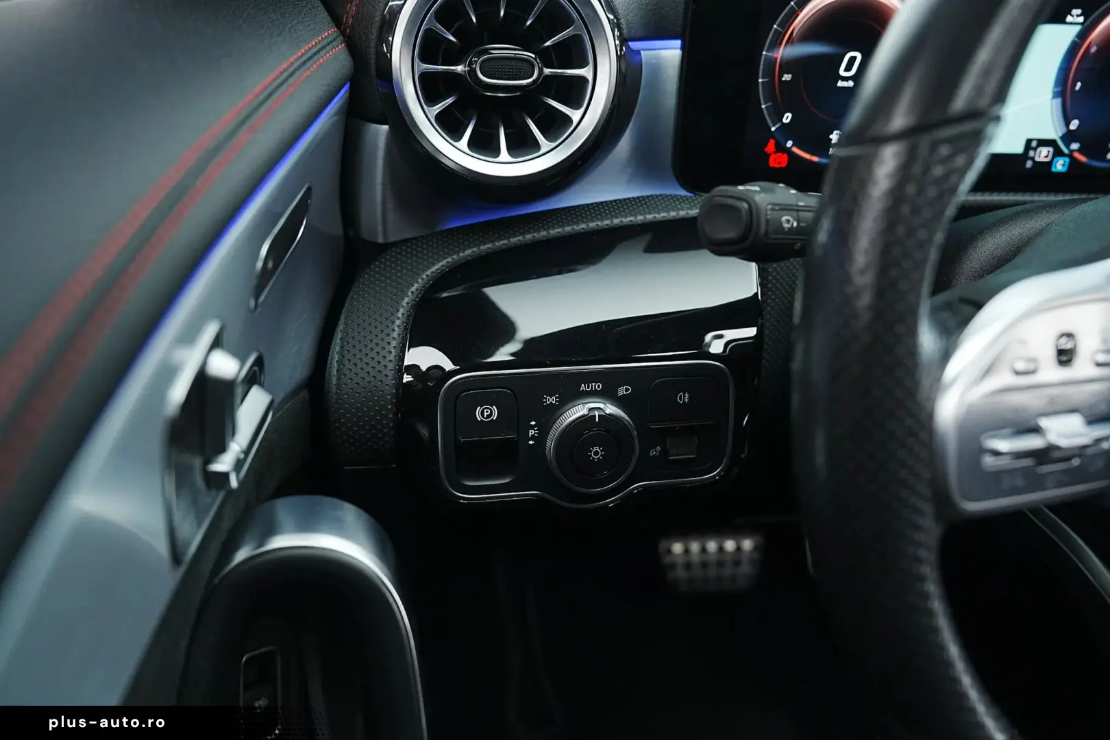 Mercedes-Benz Cla-180