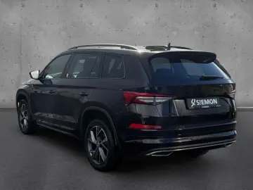 SKODA Kodiaq 2.0 TDI Sportline AHK LED NAVI PDC Tempom