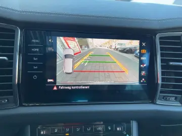 SKODA Kodiaq Style 2.0 TDI DSG Matrix-LED AHK Panorama