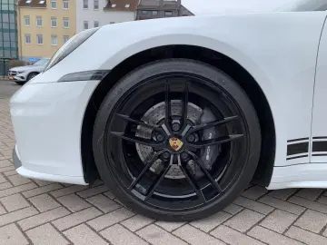 Porsche 911 Carrera 992.2 AERO SAG MATRIX SITZHZ. LEHZ.