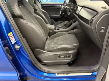 SKODA Kodiaq Sportline 4x4 2.0TDI Matrix AHK ACC DCC