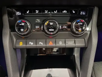 SKODA Kodiaq Sportline 4x4 2.0TDI Matrix AHK ACC DCC