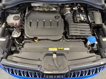 SKODA Kodiaq Sportline 4x4 2.0TDI Matrix AHK ACC DCC