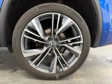 SKODA Kodiaq Sportline 4x4 2.0TDI Matrix AHK ACC DCC