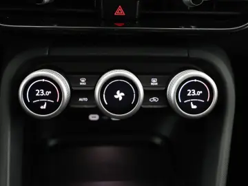 SKODA Kodiaq Selection 2.0 TDI DSG 7-SITZE VORB.AHK