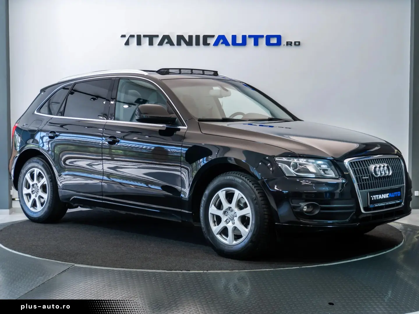 Audi Q5 • Diesel • Trapa Panoramic •