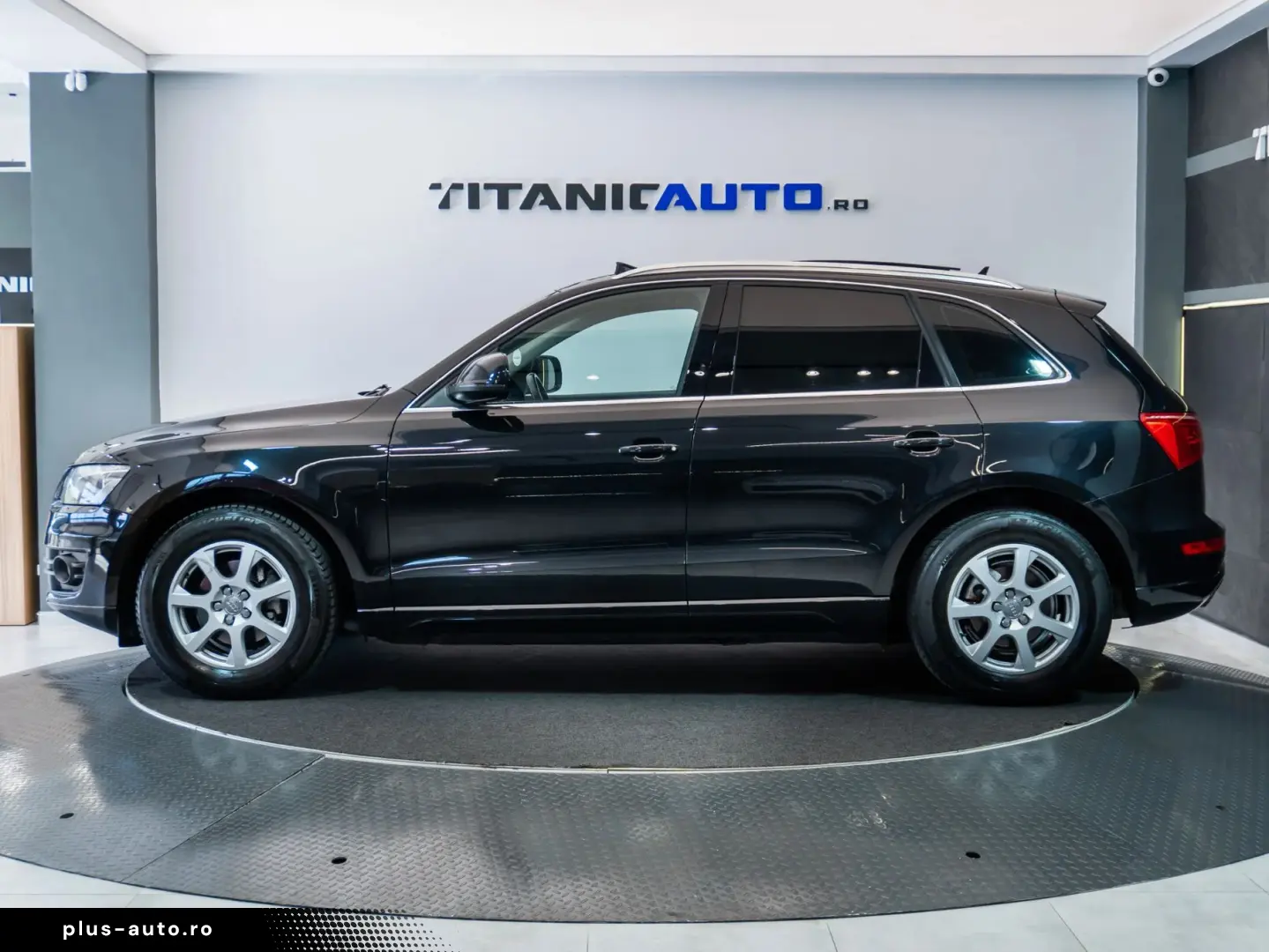 Audi Q5 • Diesel • Trapa Panoramic •