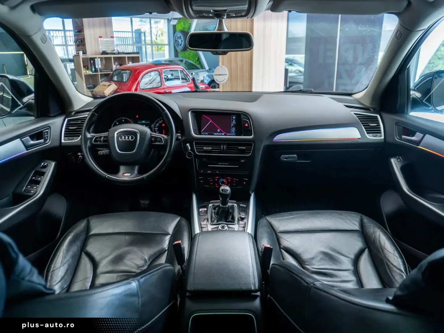 Audi Q5 • Diesel • Trapa Panoramic •