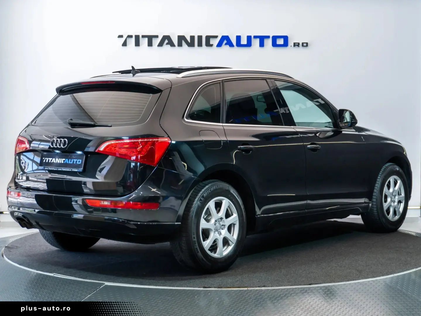 Audi Q5 • Diesel • Trapa Panoramic •