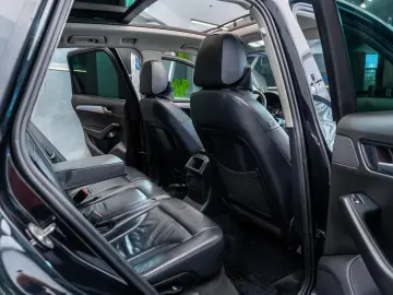 Audi Q5 • Diesel • Trapa Panoramic •