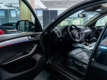 Audi Q5 • Diesel • Trapa Panoramic •