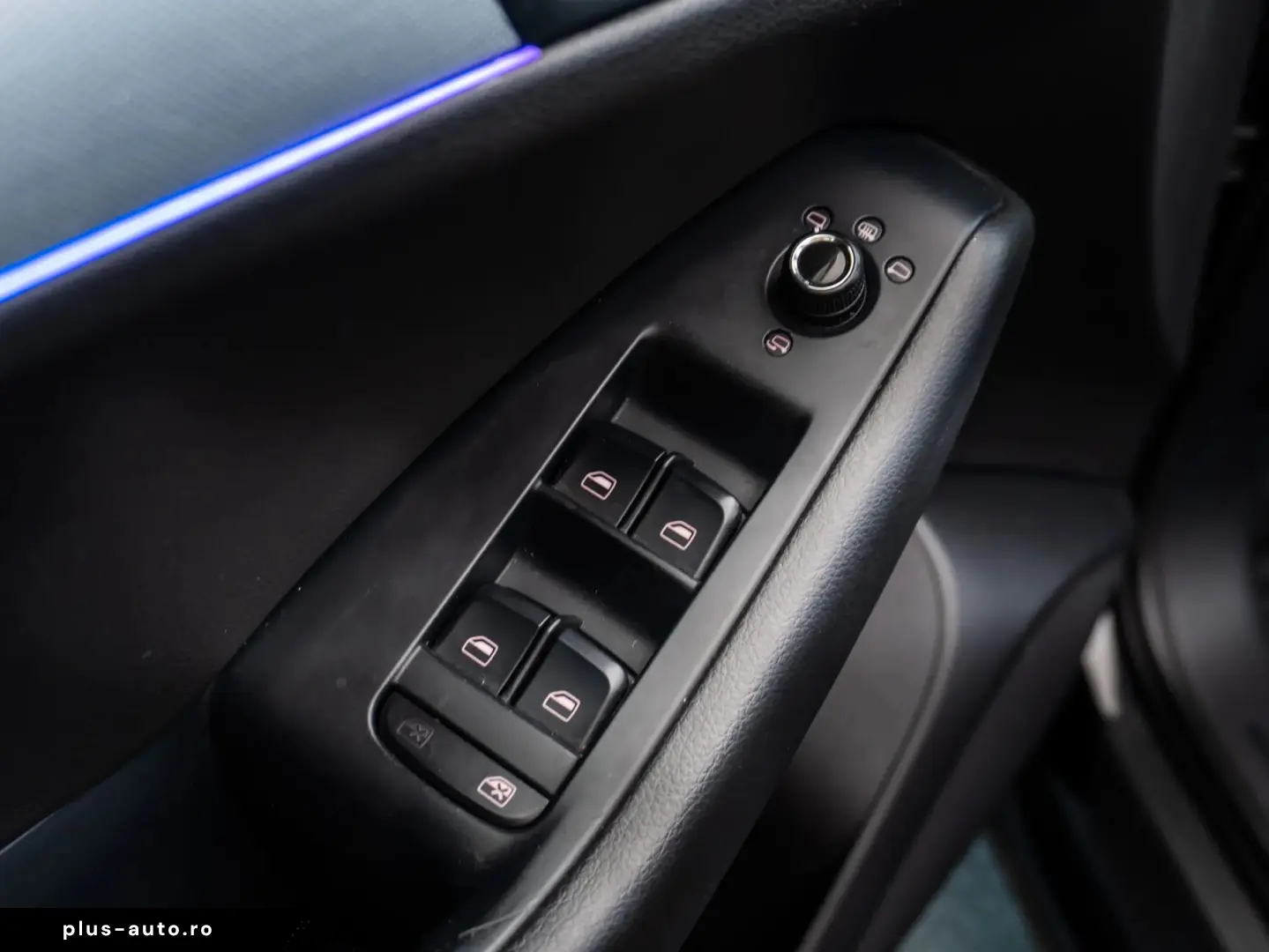 Audi Q5 • Diesel • Trapa Panoramic •