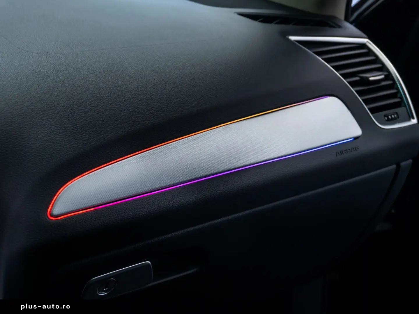 Audi Q5 • Diesel • Trapa Panoramic •