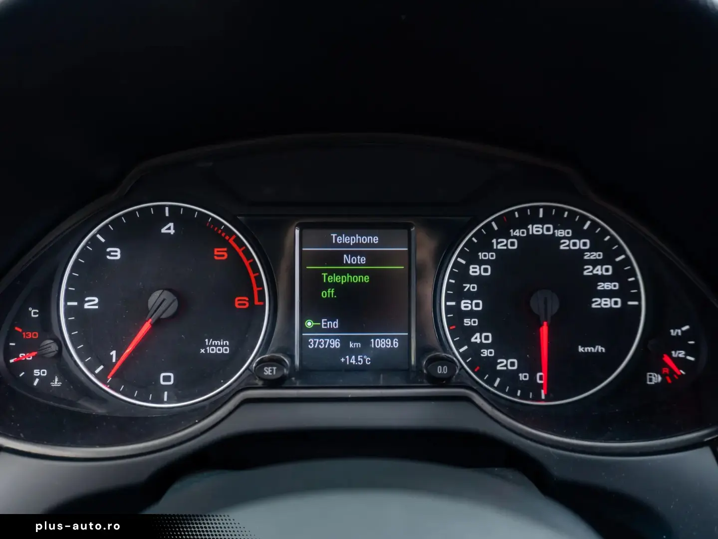 Audi Q5 • Diesel • Trapa Panoramic •