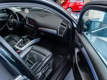 Audi Q5 • Diesel • Trapa Panoramic •