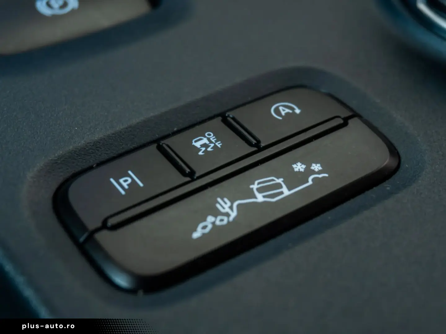 Ford Ranger Raptor • 3.0L • EcoBoost • Benzină • 4x4 • Autom