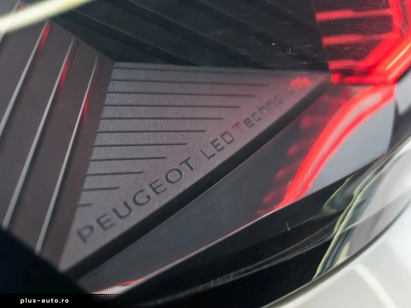 Peugeot 3008 GT Line • 2022 • DIESEL • EAT8 • LED • Pack Saf