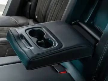 Peugeot 3008 GT Line • 2022 • DIESEL • EAT8 • LED • Pack Saf