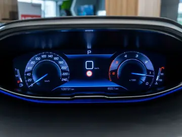 Peugeot 3008 GT Line • 2022 • DIESEL • EAT8 • LED • Pack Saf