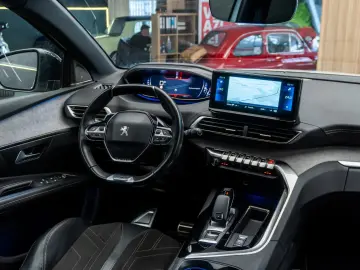 Peugeot 3008 GT Line • 2022 • DIESEL • EAT8 • LED • Pack Saf